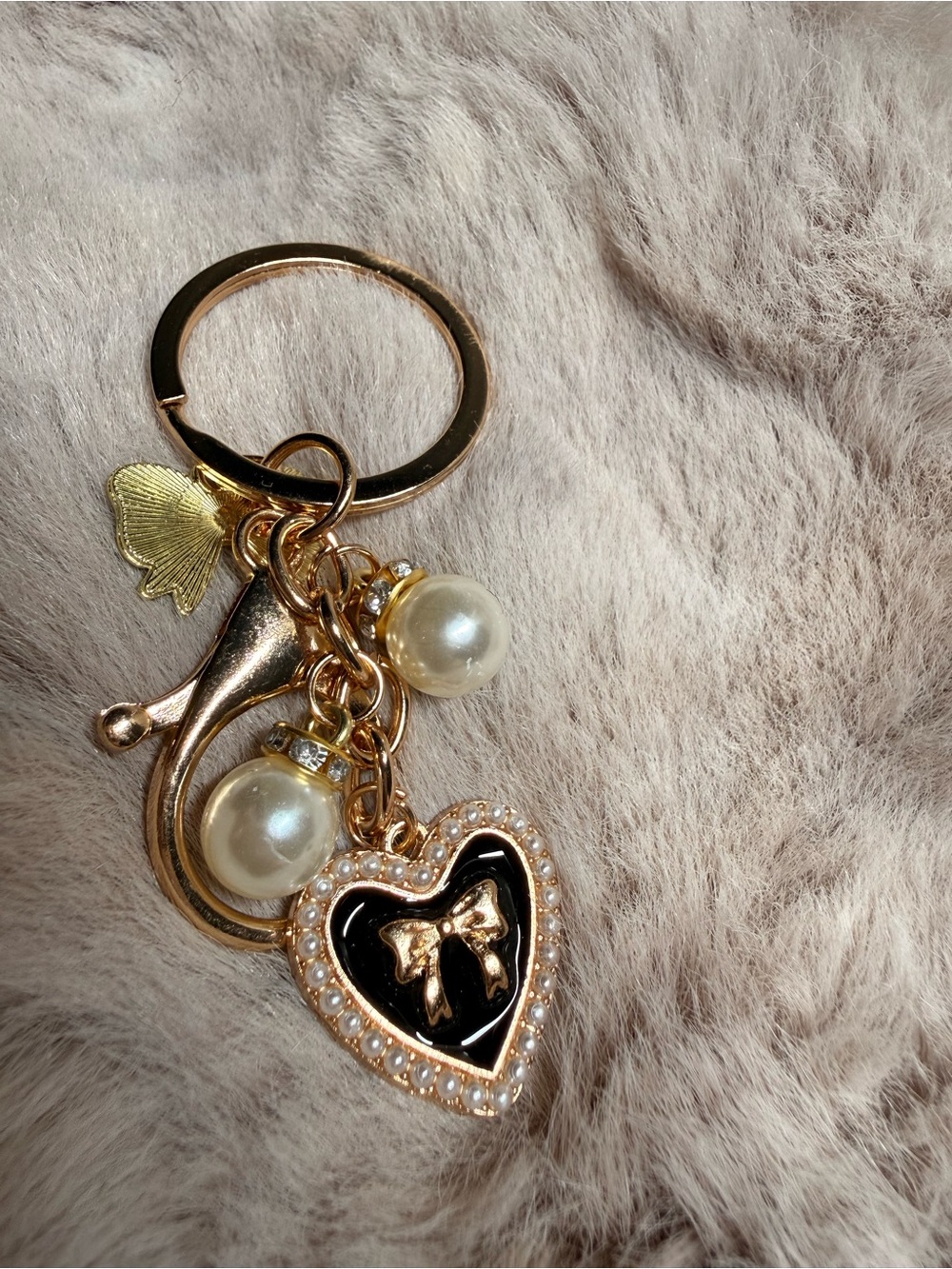 Purse Charm Keychain W/ Black Enamel, Heart, Pearl, And Ribbon Bow Feature New